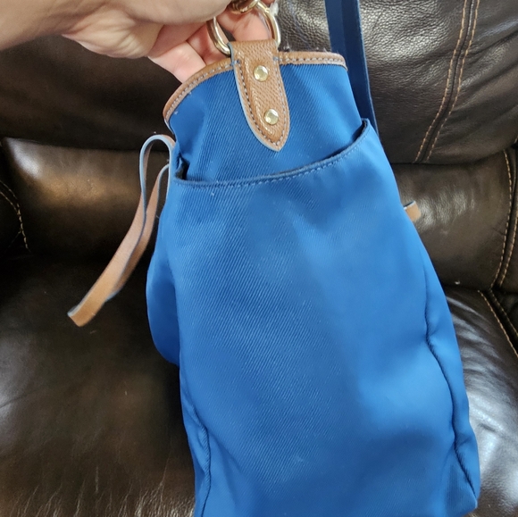 Coach Sawyer Signature Purse Handbag - Picture 8 of 14